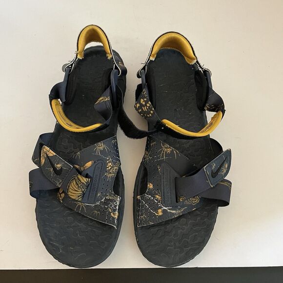 Shoes - Picture 9 of 9